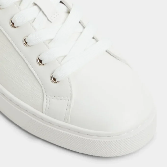 Elgata Sneaker, Cup sole