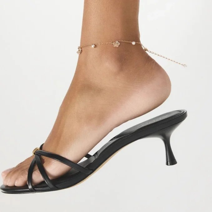 Madalyn Kitten heel mule, Kitten heel